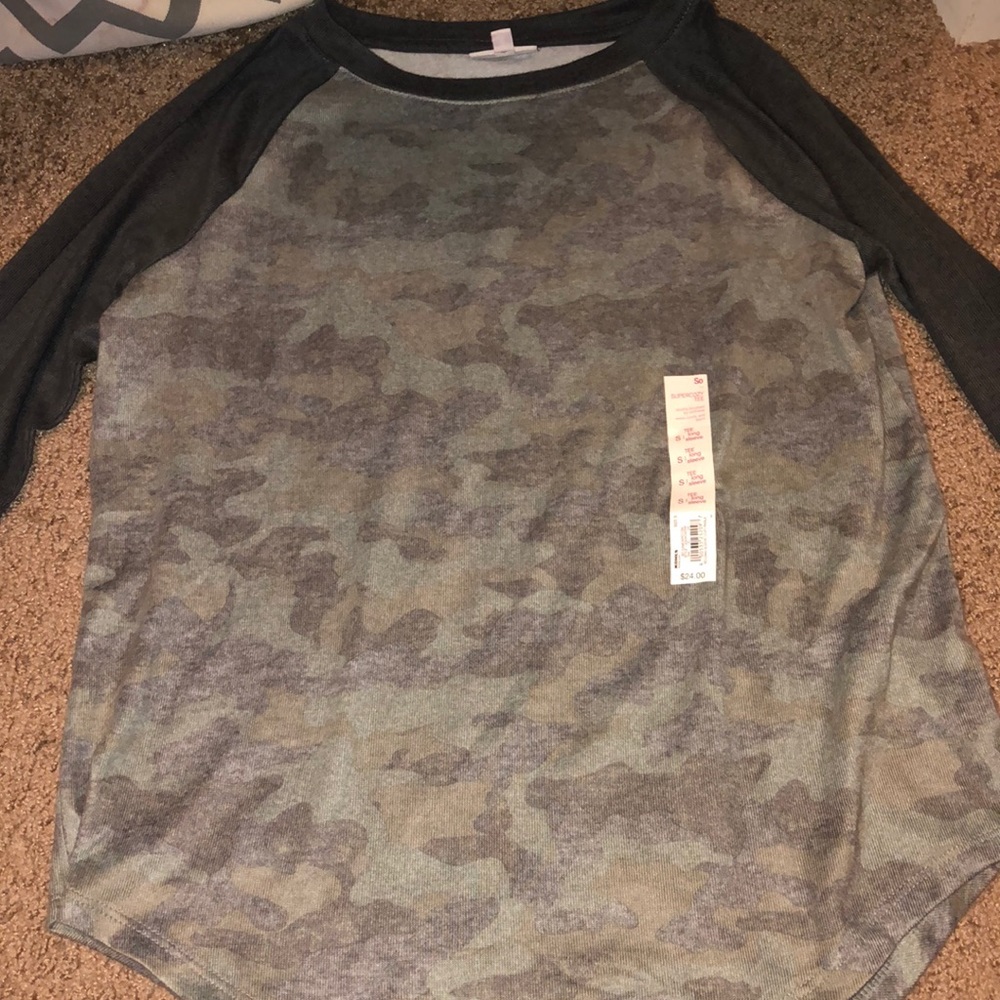 long sleeve camo t-shirt.